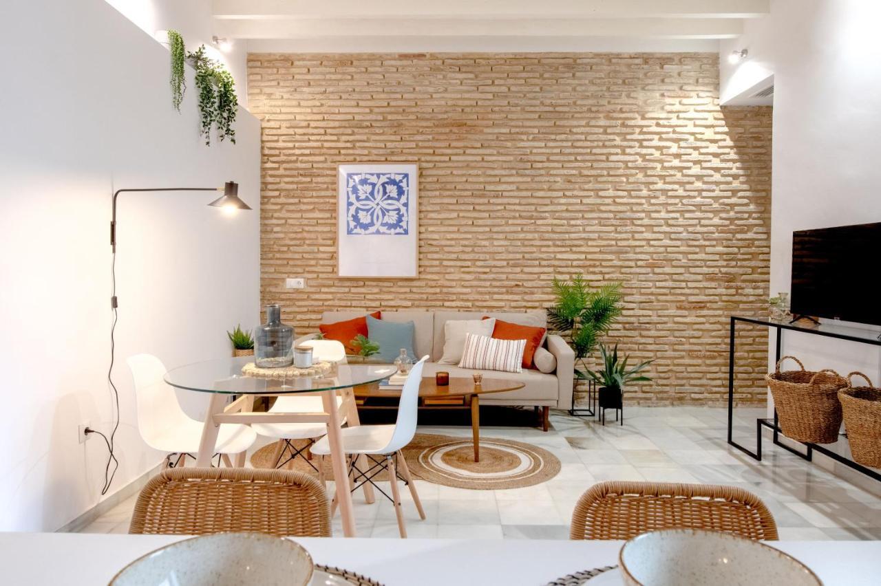 Home2Book Amelia'S Pottery, Triana Sevilla Exteriör bild